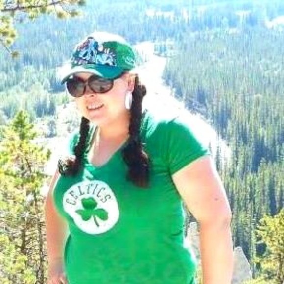 Meet your Posher, Truthfully - Picture 1 of 1